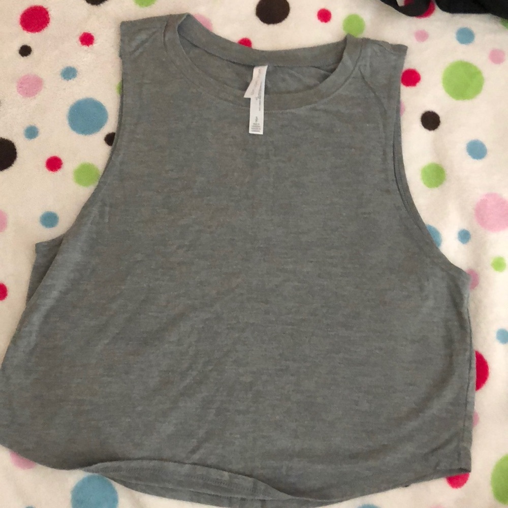 Aero muscle/crop tank